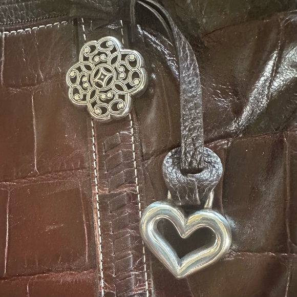 Gorgeous NWOT Brighton Brown Croc with Matching Checkbook Wallet - Picture 4 of 7